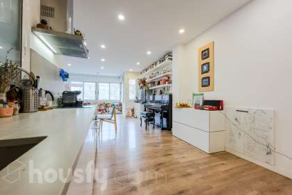 Piso en venta en Rambla del Poblenou, El Poblenou, Barcelona-0