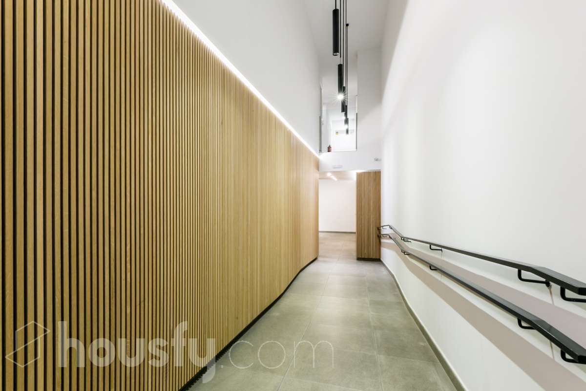 Piso en venta en CL ESTRONCI DE L,, Centre, L'Hospitalet de Llobregat-1