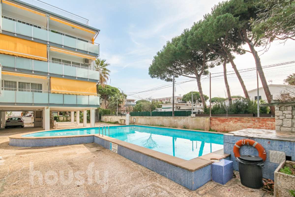 Piso en venta en Carrer d'Aragó,  Castelldefels-0