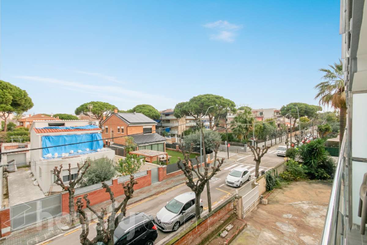 Piso en venta en Carrer d'Aragó,  Castelldefels-0