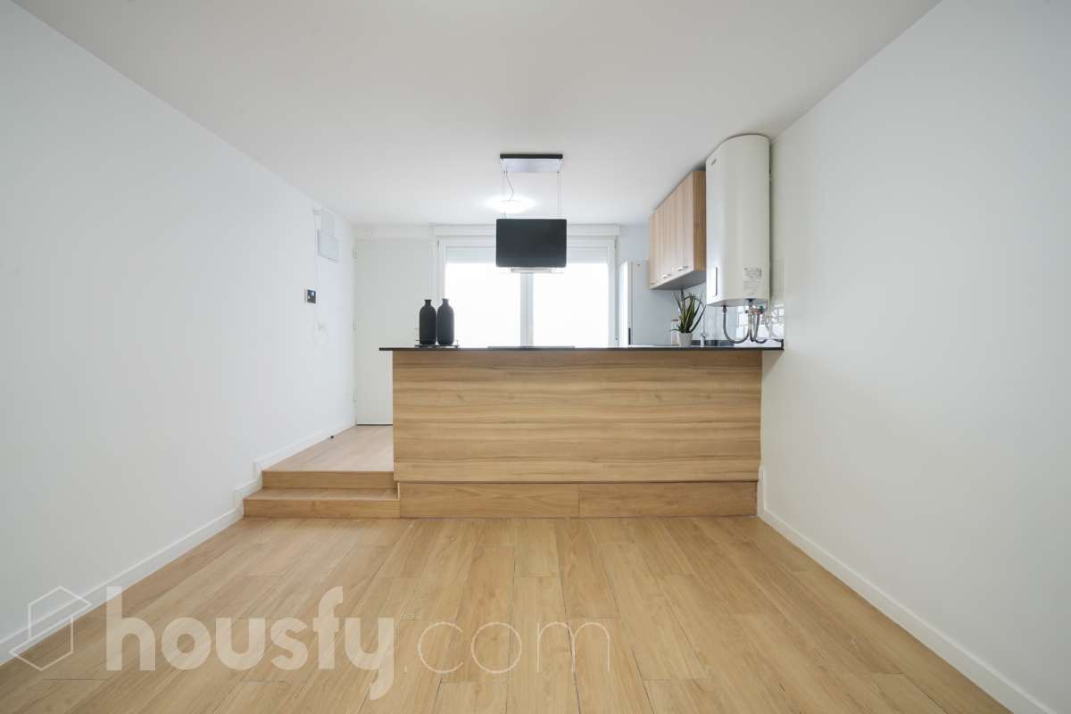 Piso en venta en Cl Santa Felicidad, Ciudad Lineal, Madrid-1