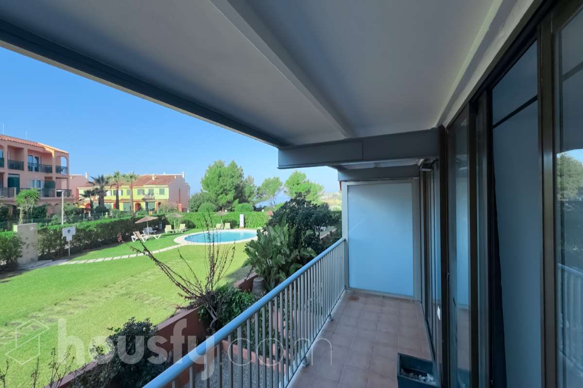 Bajo en venta en CL GRAN VIA,  Calvià-0