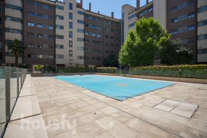 Pisos en venta enel barrio de Apóstol Santiago de Madrid