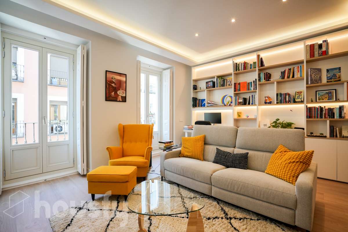 Piso en venta en Cl Martin de los Heros, Moncloa, Madrid-0