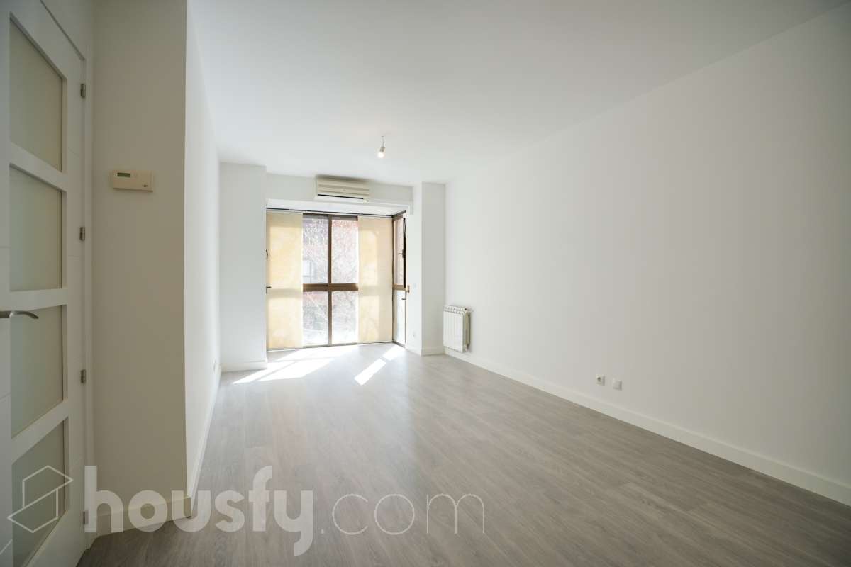 Piso en venta en Cl. Majuelo, Arganzuela, Madrid-1