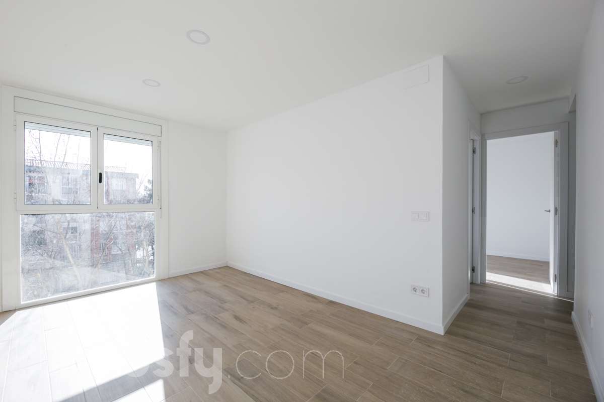 Piso en venta en CL PRULLANS DE, Ca N'Oriac - Can Puiggener, Sabadell-1