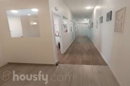 Local en CL VILADOMAT