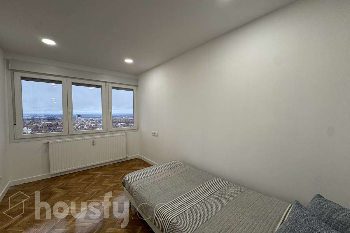 Piso en alquiler en Plaza Castilla, Tetuán, Madrid-4