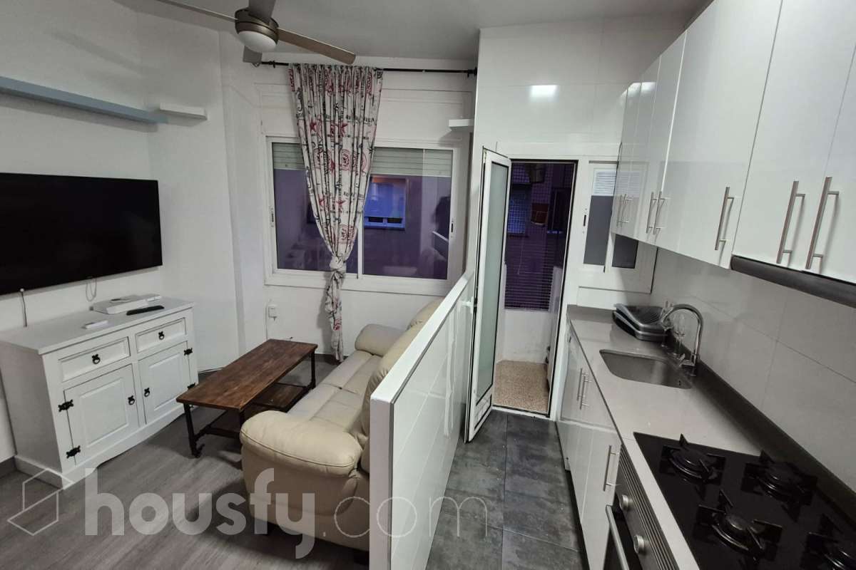 Piso en alquiler en Carrer de Torras i Bages,  Badalona-4