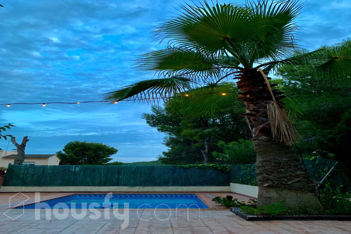 Casa en venta en CL ARBOÇ,,  Calafell-0