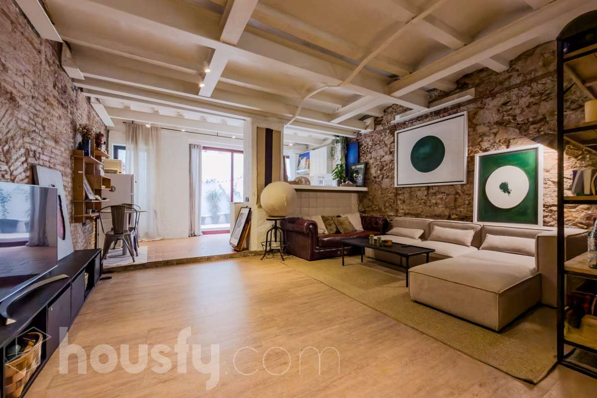 Piso en venta en CL SANT JOAN DE MALTA, Sant Martí, Barcelona-1