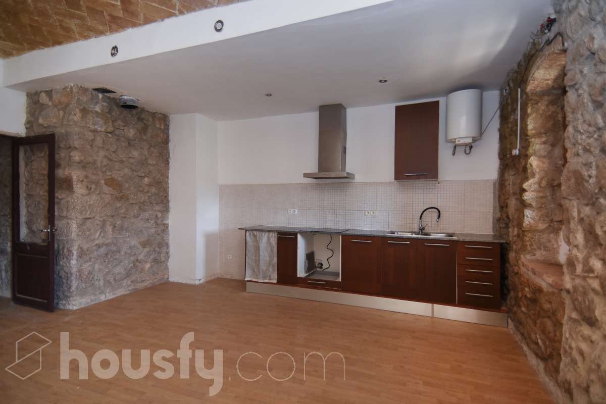 Piso en venta en Carrer Orient (Cal Pons),  Puig-Reig-3