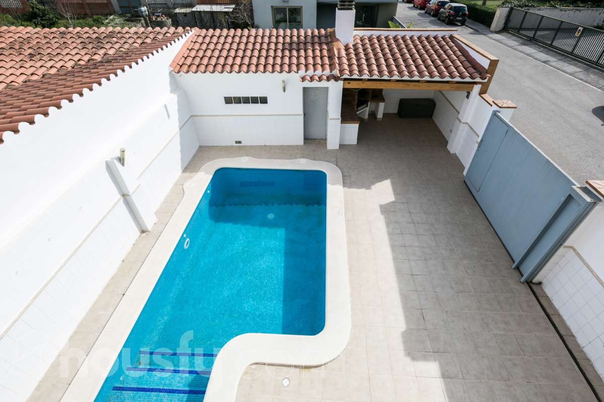 Casa en venta en CL SANTA LLUCIA, DE,  Olèrdola-1
