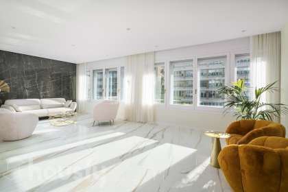 Piso en venta en Via Augusta, Sant Gervasi - Galvany, Barcelona-0