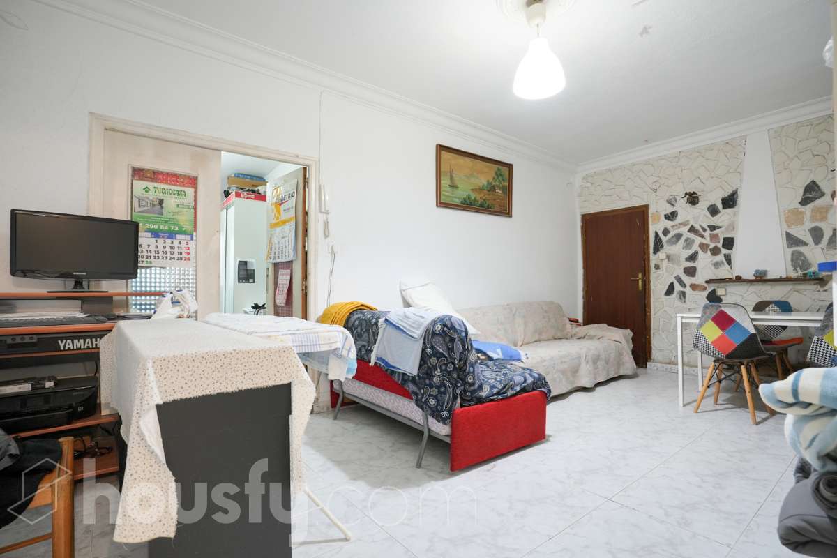 Piso en venta en Cl. Casino, Centro, Madrid-1