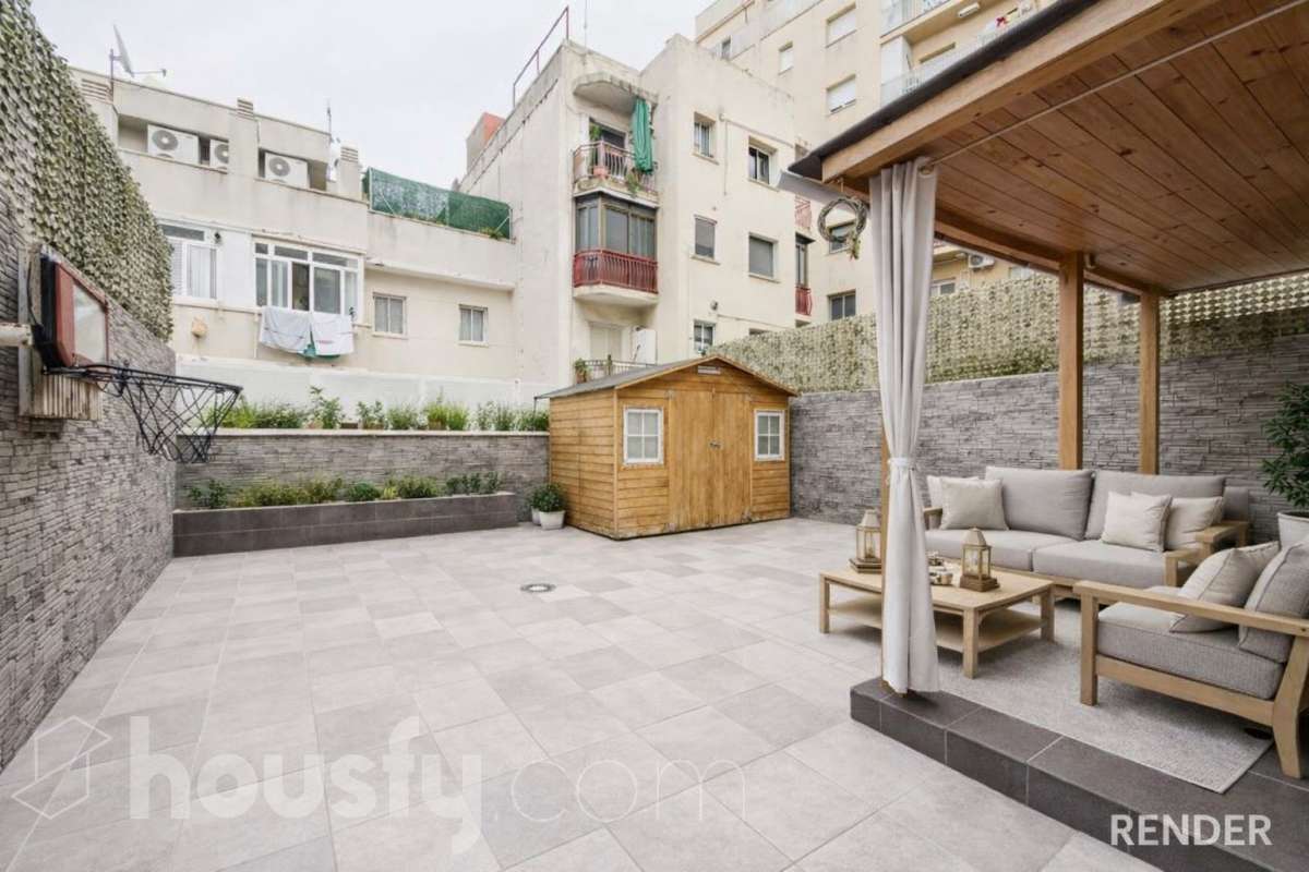 Piso en venta en Carretera de mena,  Badalona-0