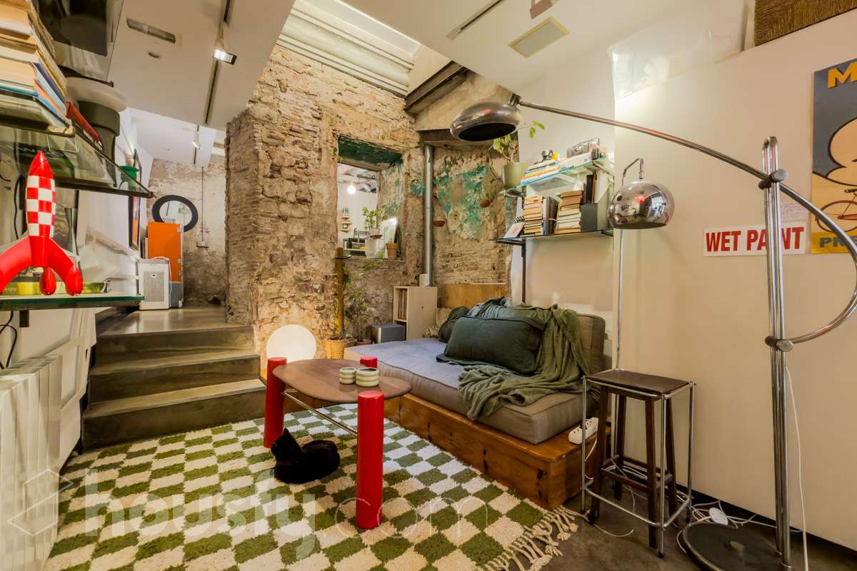 Local en venta en Carrer de les Basses de Sant Pere, Ciutat Vella, Barcelona-1