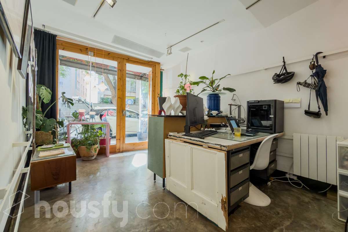 Local en venta en Carrer de les Basses de Sant Pere, Ciutat Vella, Barcelona-0