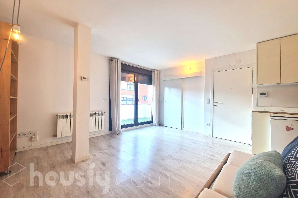 Ático en alquiler en Calle de Pérez Herrera, Chamartín, Madrid-1