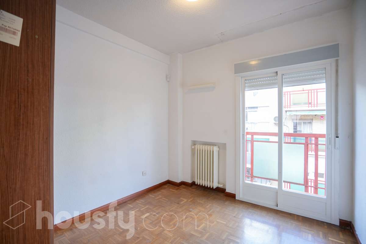 Piso en venta en Cl. Diego Manchado, Puente de Vallecas, Madrid-3