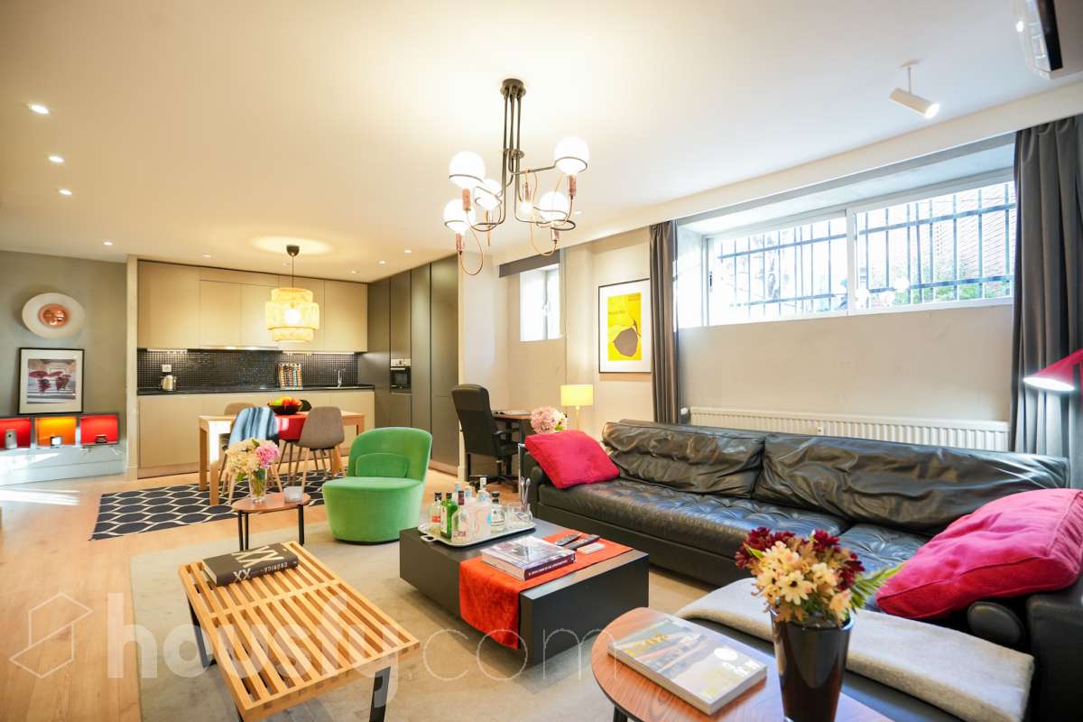 Piso en venta en Calle de la Drácena, Chamartín, Madrid-1