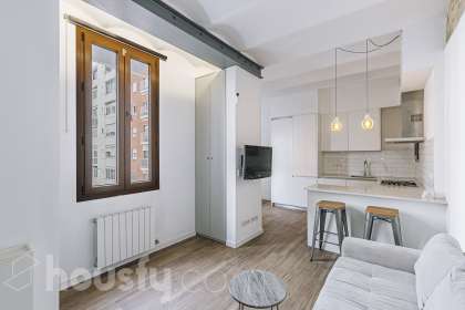 Piso en venta en Carrer d'Entença, La Nova Esquerra de l'Eixample, Barcelona-0