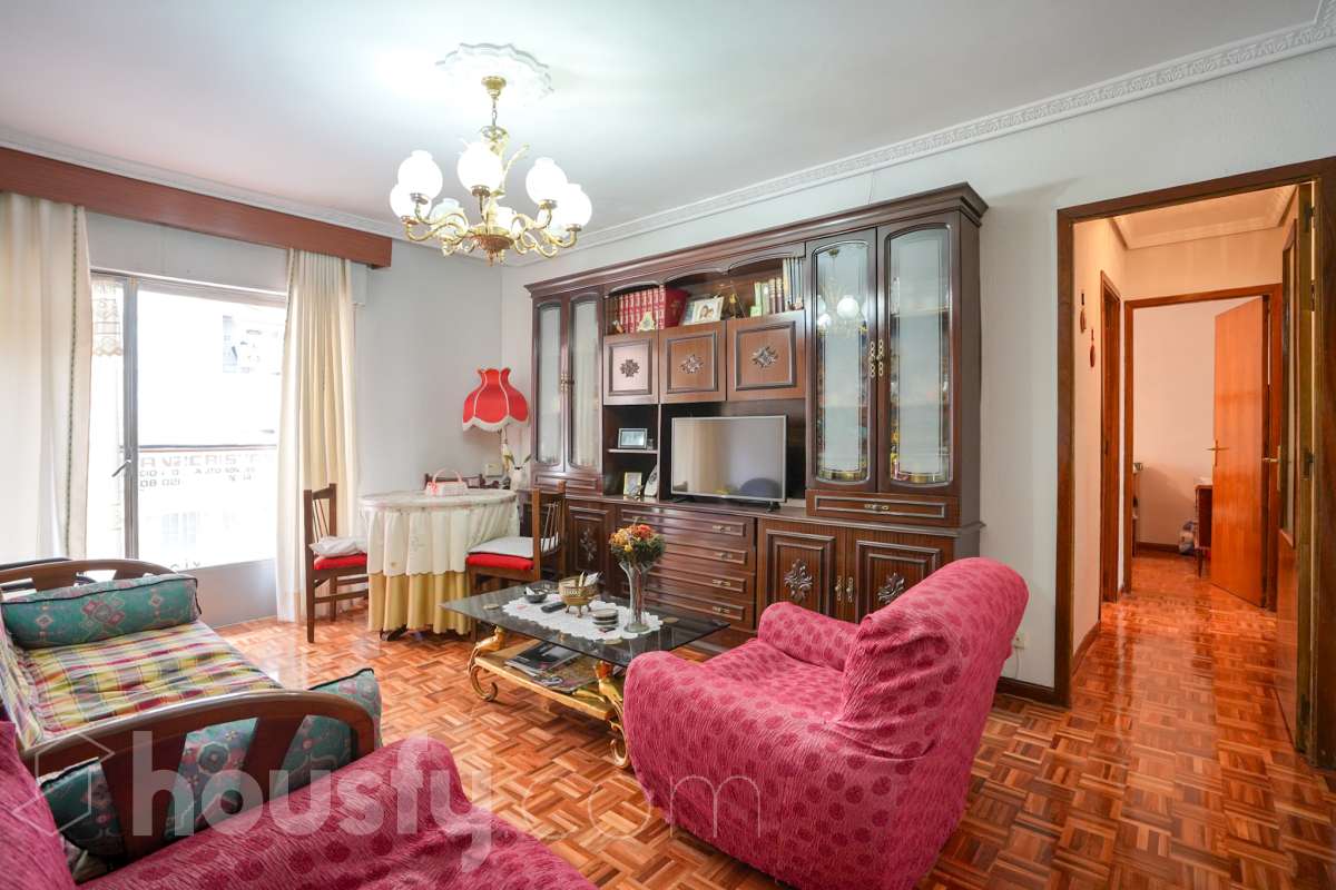 Piso en venta en Calle de San Fidel, Ciudad Lineal, Madrid-0