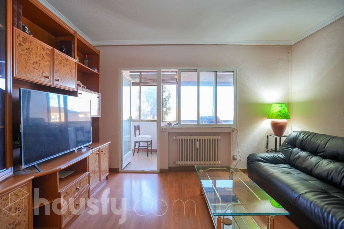 Piso en venta en CL Forges, Vicálvaro, Madrid-1