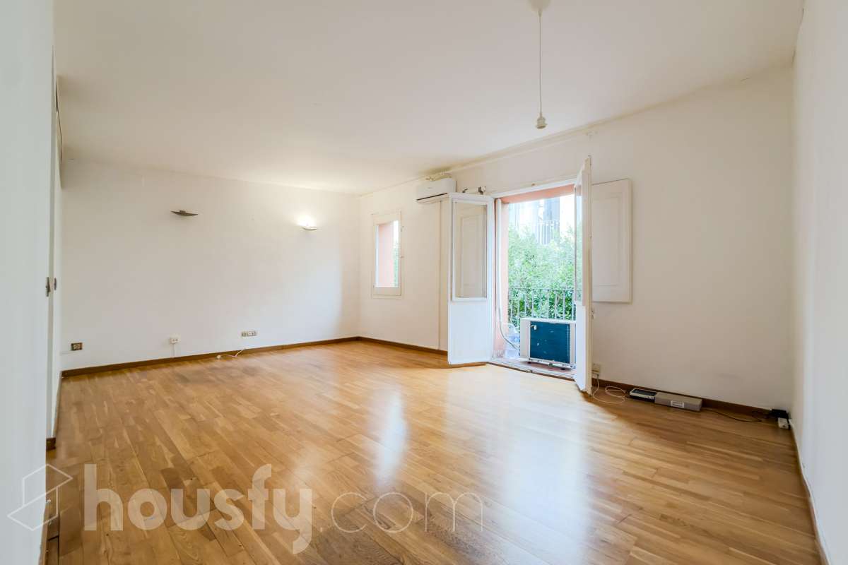 Piso en venta en CL REINA AMALIA, Ciutat Vella, Barcelona-0