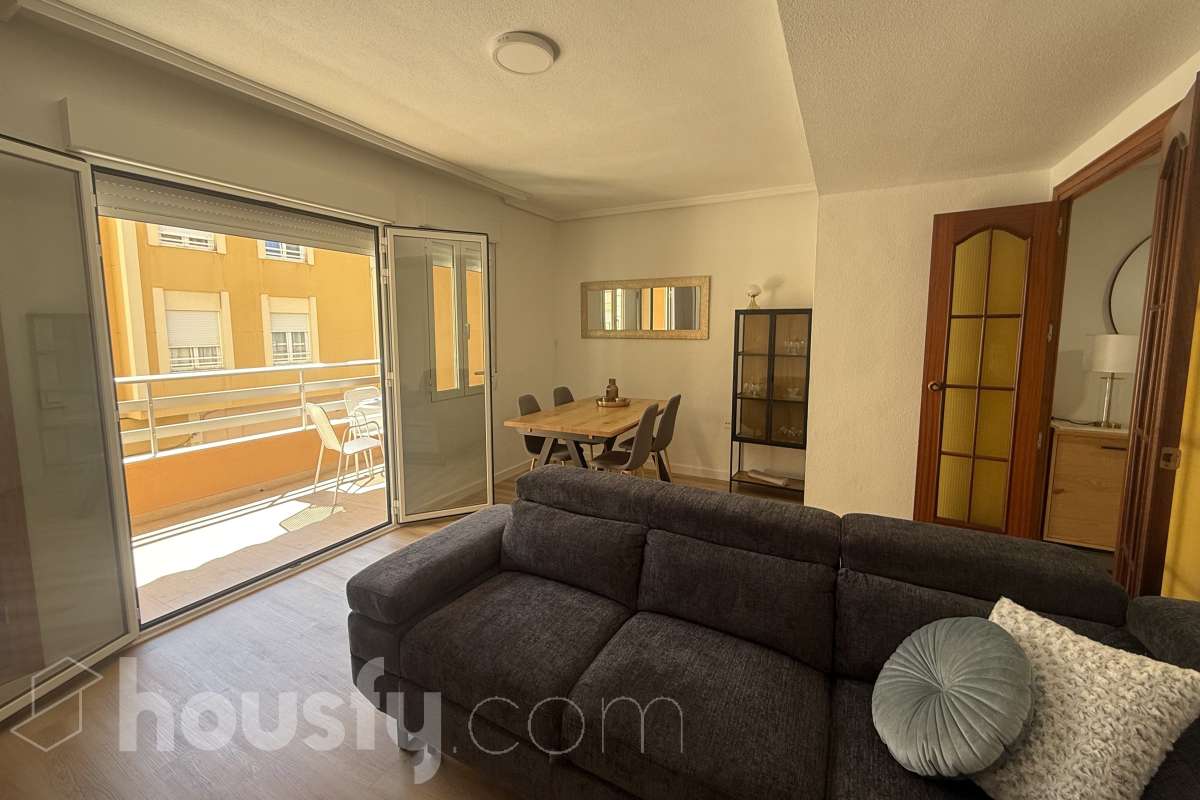 Piso en alquiler en Calle Caballero de Rodas, Playa del Cura, Torrevieja-1