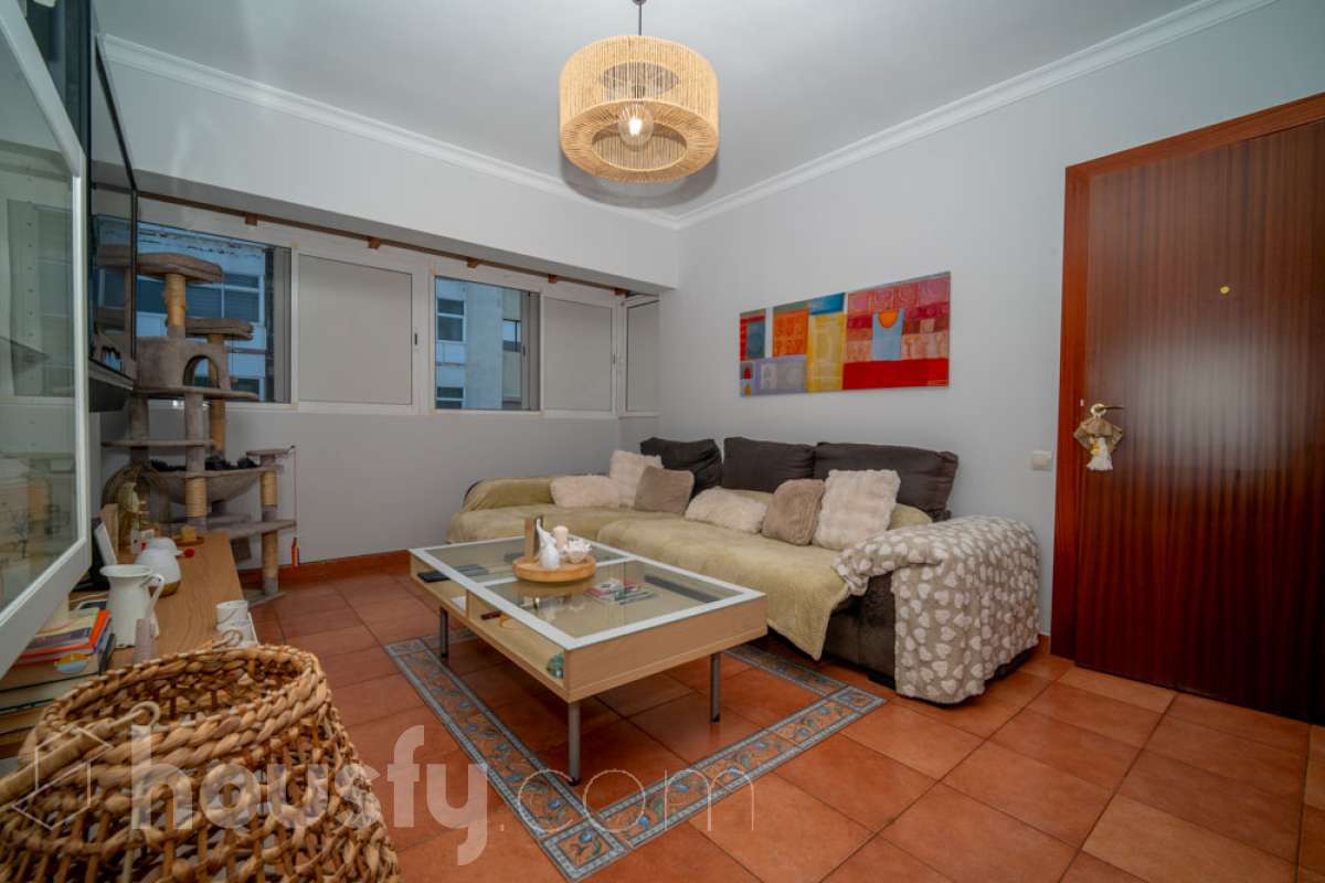 Piso en venta en CL ANTON DVORAK, Carretera del Centro - Cono sur, Las Palmas de Gran Canaria-1