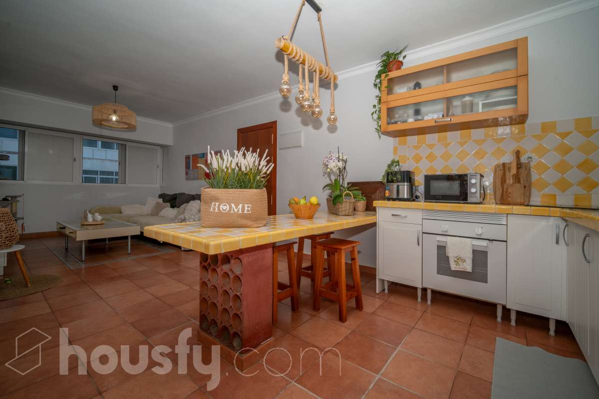 Piso en venta en CL ANTON DVORAK, Carretera del Centro - Cono sur, Las Palmas de Gran Canaria-0