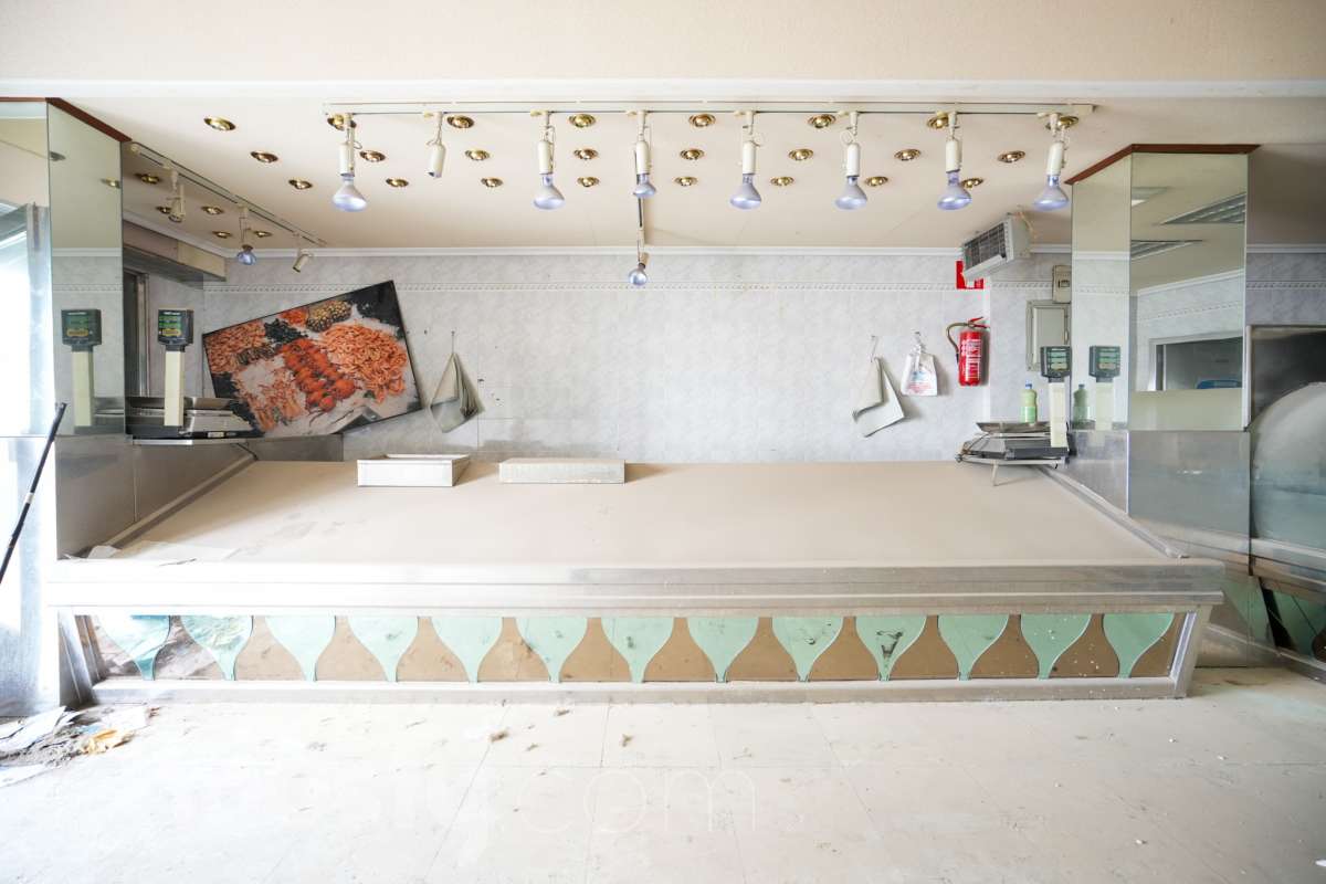 Local en venta en Cl. Puentelarra, Villa de Vallecas, Madrid-2