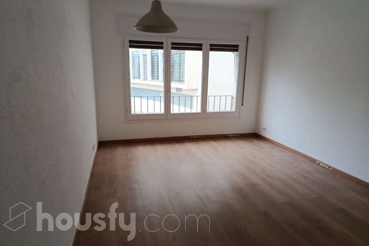 Piso en alquiler en Carrer de Martí, Gràcia, Barcelona-0