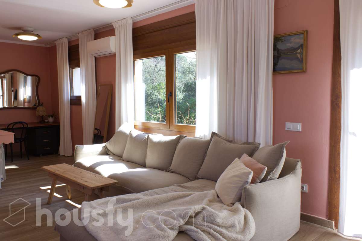 Casa en venta en Carrer Bosc,  Caldes de Malavella-2