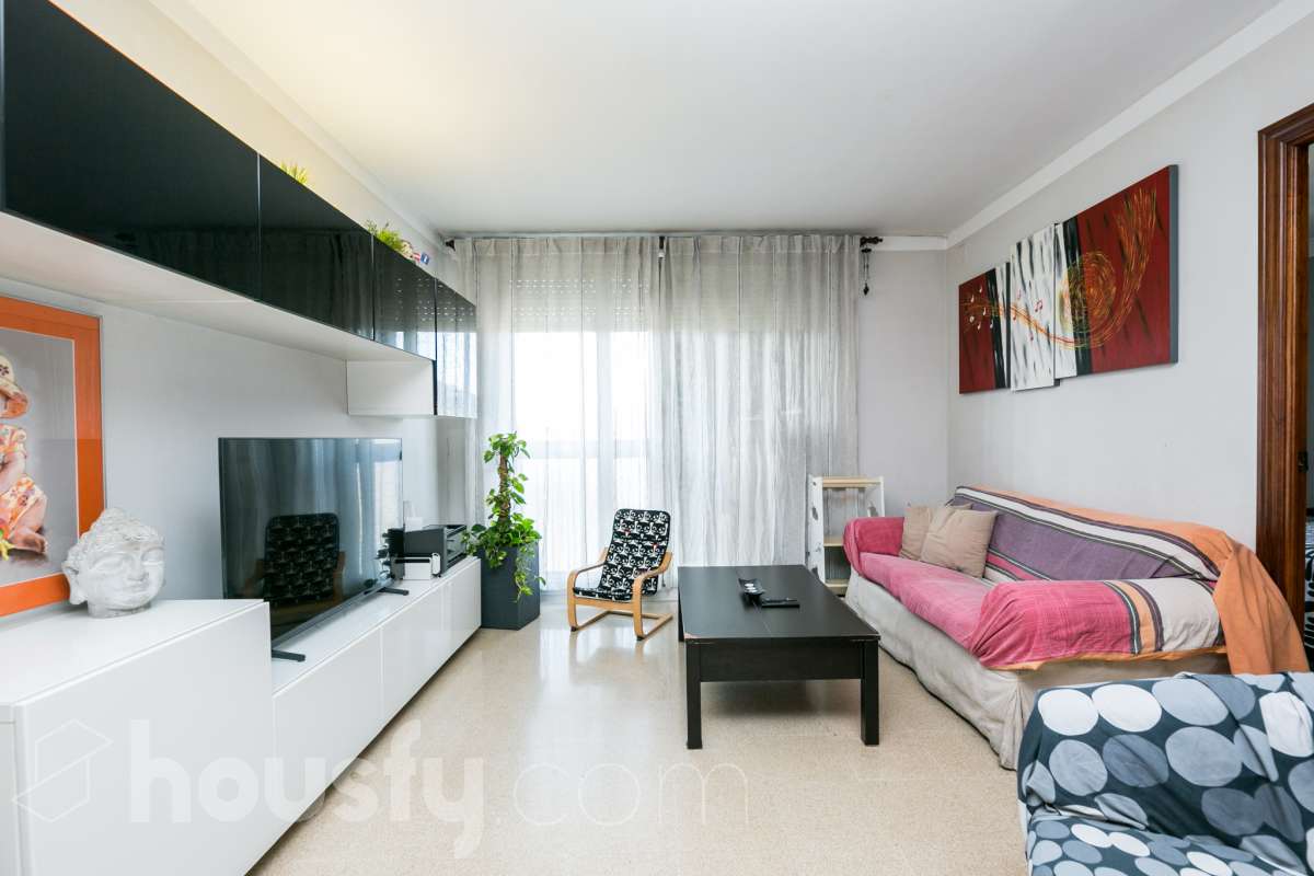 Piso en venta en Passeig de Santa Coloma, Sant Andreu, Barcelona-0