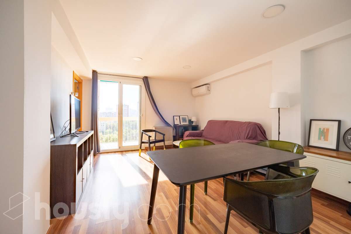 Piso en venta en Rambla de Guipúscoa, Sant Martí, Barcelona-0