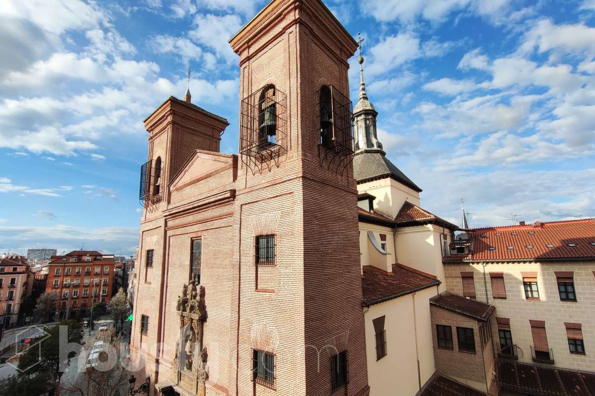 Piso en alquiler en Calle del Desengaño, Centro, Madrid-0