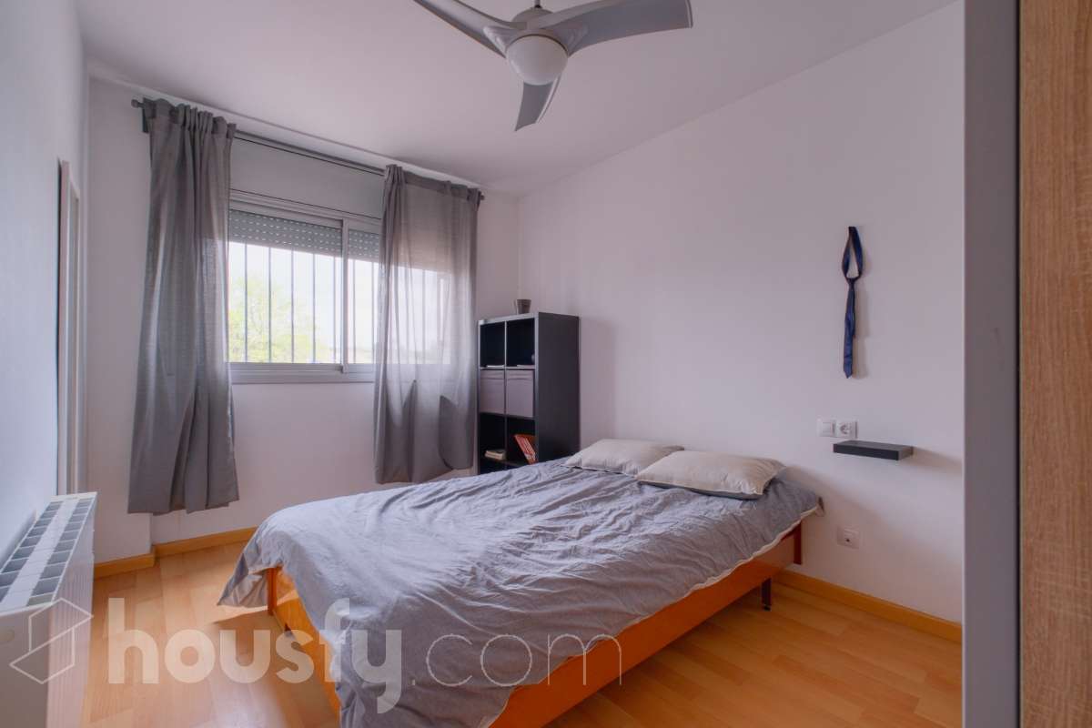 Piso en venta en C. SANT PERE,  El Pla del Penedès-4