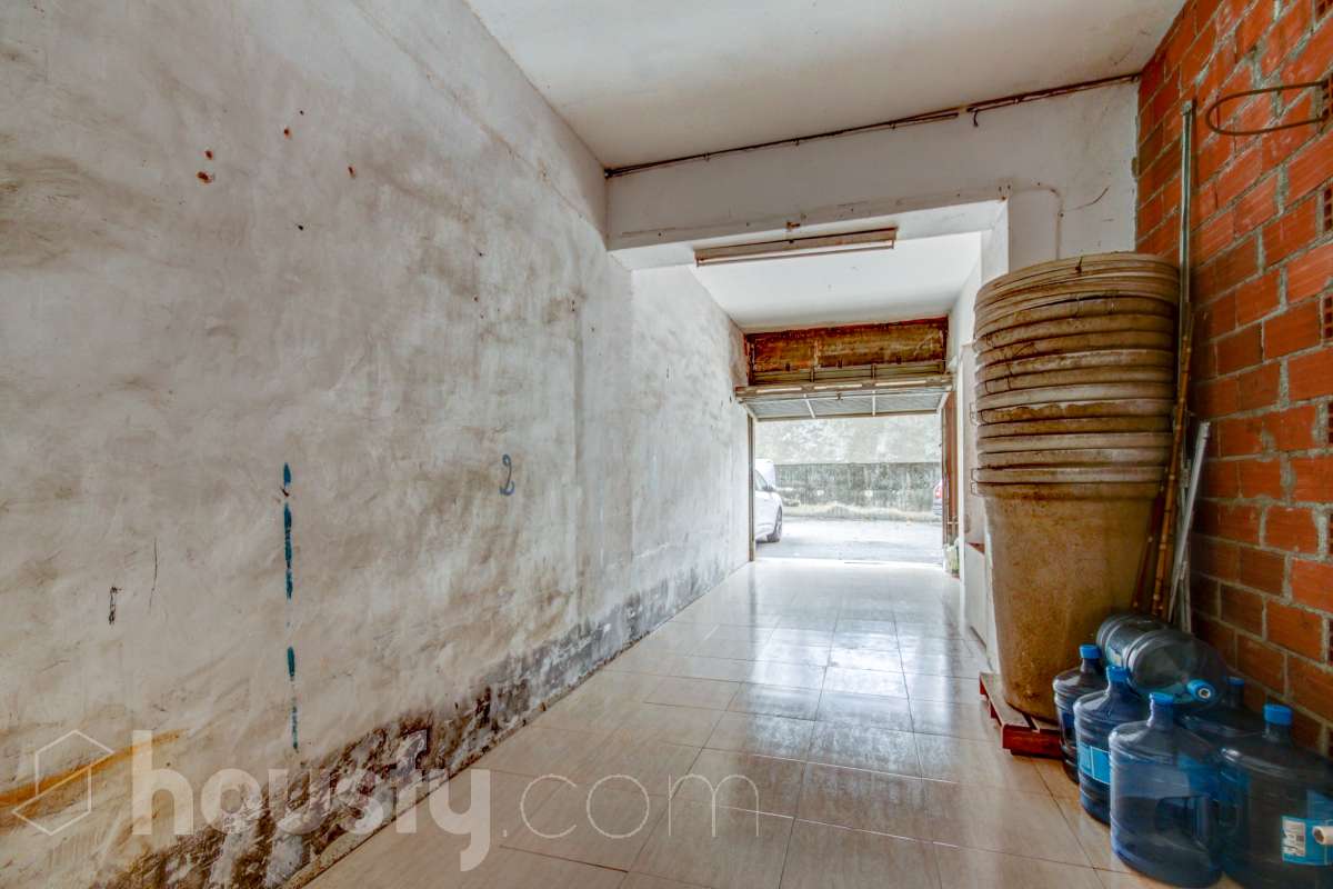 Local en venta en CL GUADALHORCE, Sud, Terrassa-2