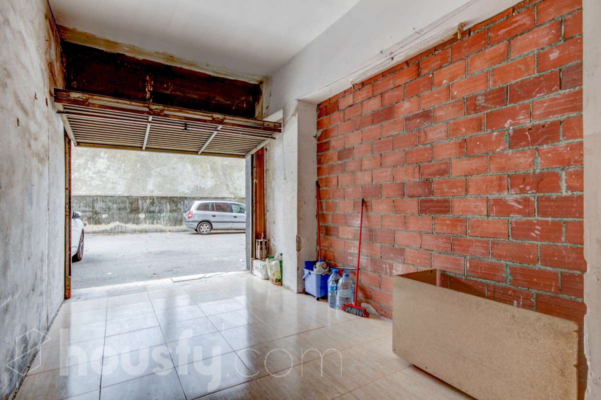 Local en venta en CL GUADALHORCE, Sud, Terrassa-0