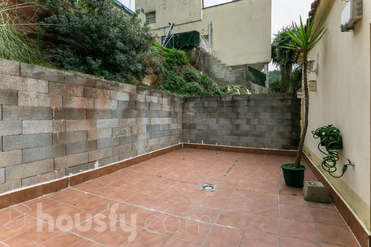 Casa en venta en Carrer Isaac Albéniz,  Cervelló-4