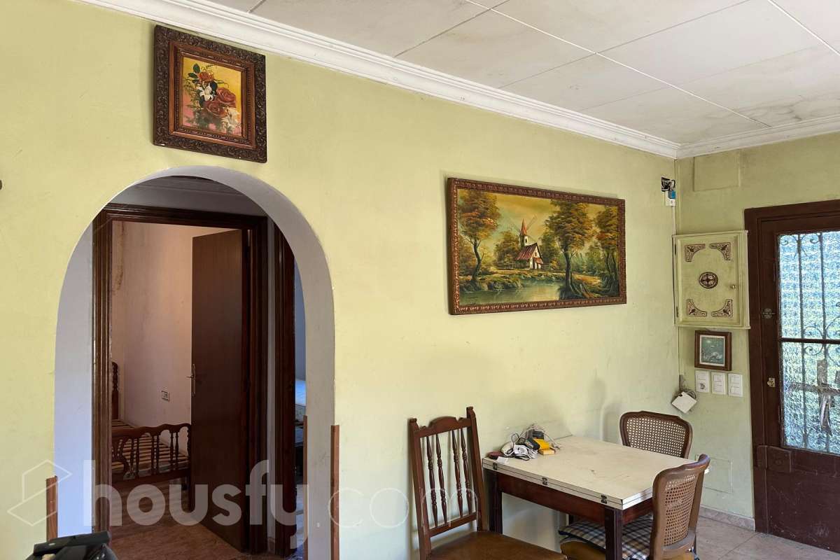 Casa en venta en CL HORTENSIA (,  Torrelles de Foix-2