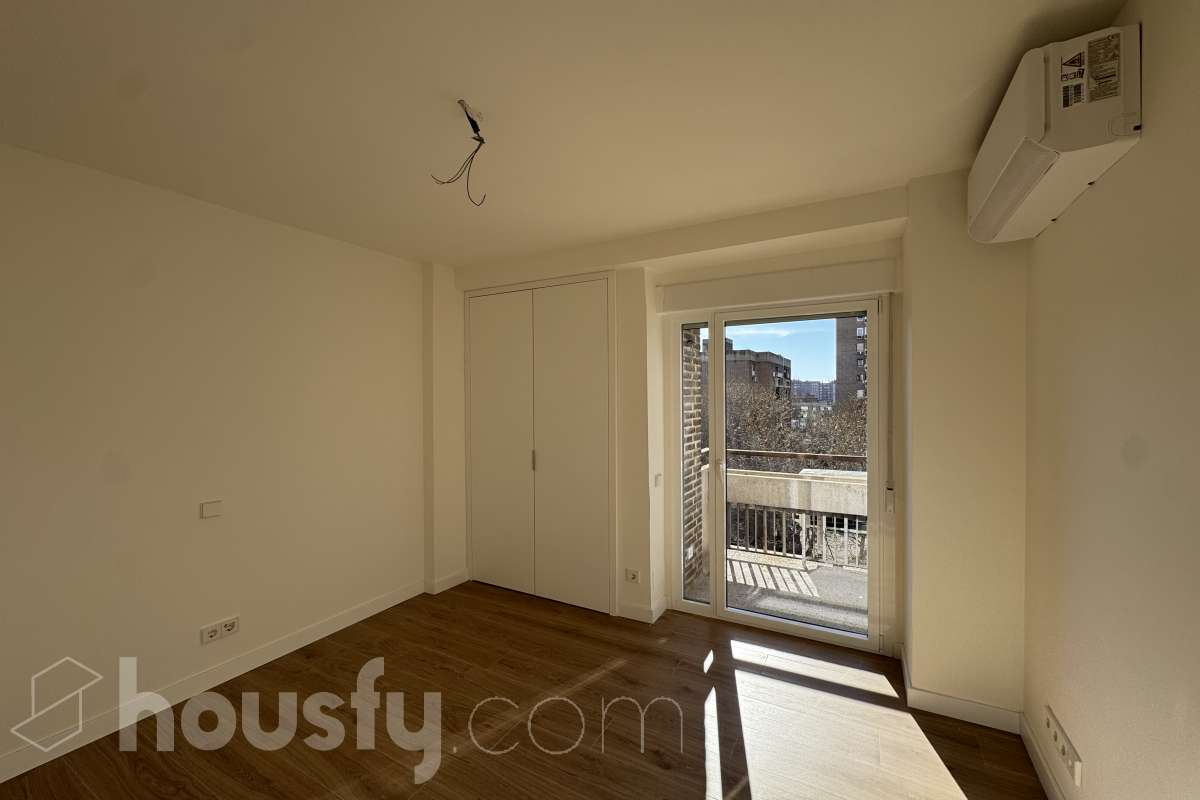 Piso en alquiler en Calle del Pez Austral, Retiro, Madrid-3