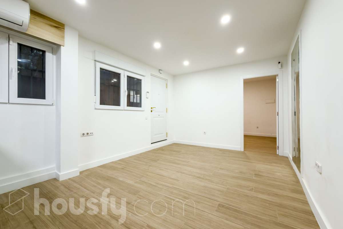 Piso en venta en Carrer de la Mare de Déu de Port, Sants-Montjuïc, Barcelona-2