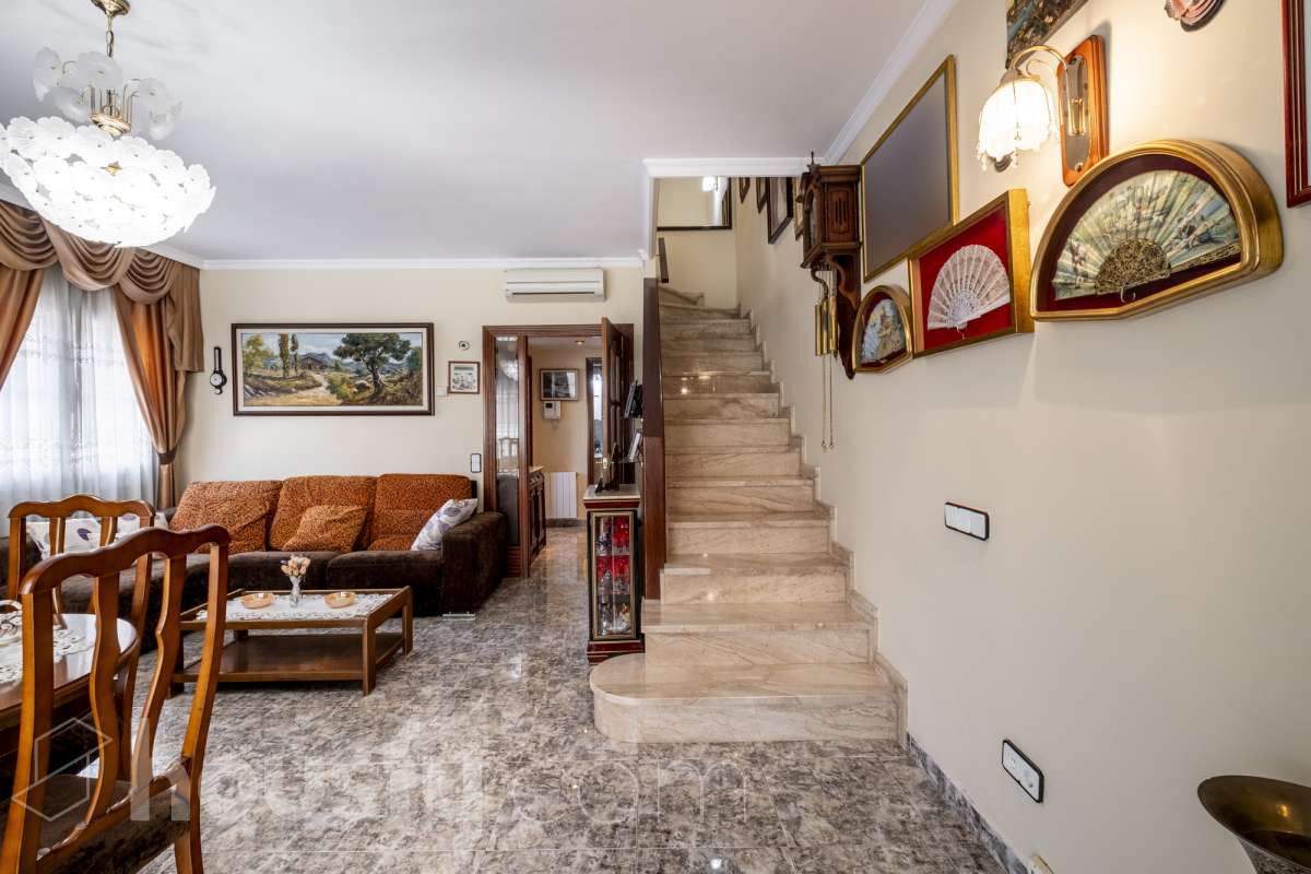 Casa en venta en CL JUAN VALERA, La Concòrdia - Can Rull, Sabadell-2