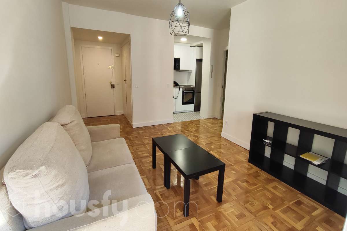 Piso en alquiler en Calle del Aviador Zorita, Tetuán, Madrid-2