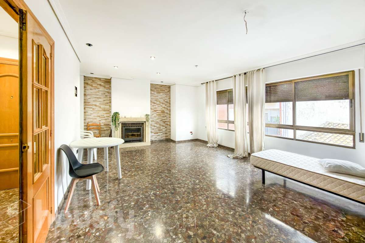 Piso en alquiler en Carrer Santa Bàrbara,  Villarreal/Vila-Real-0