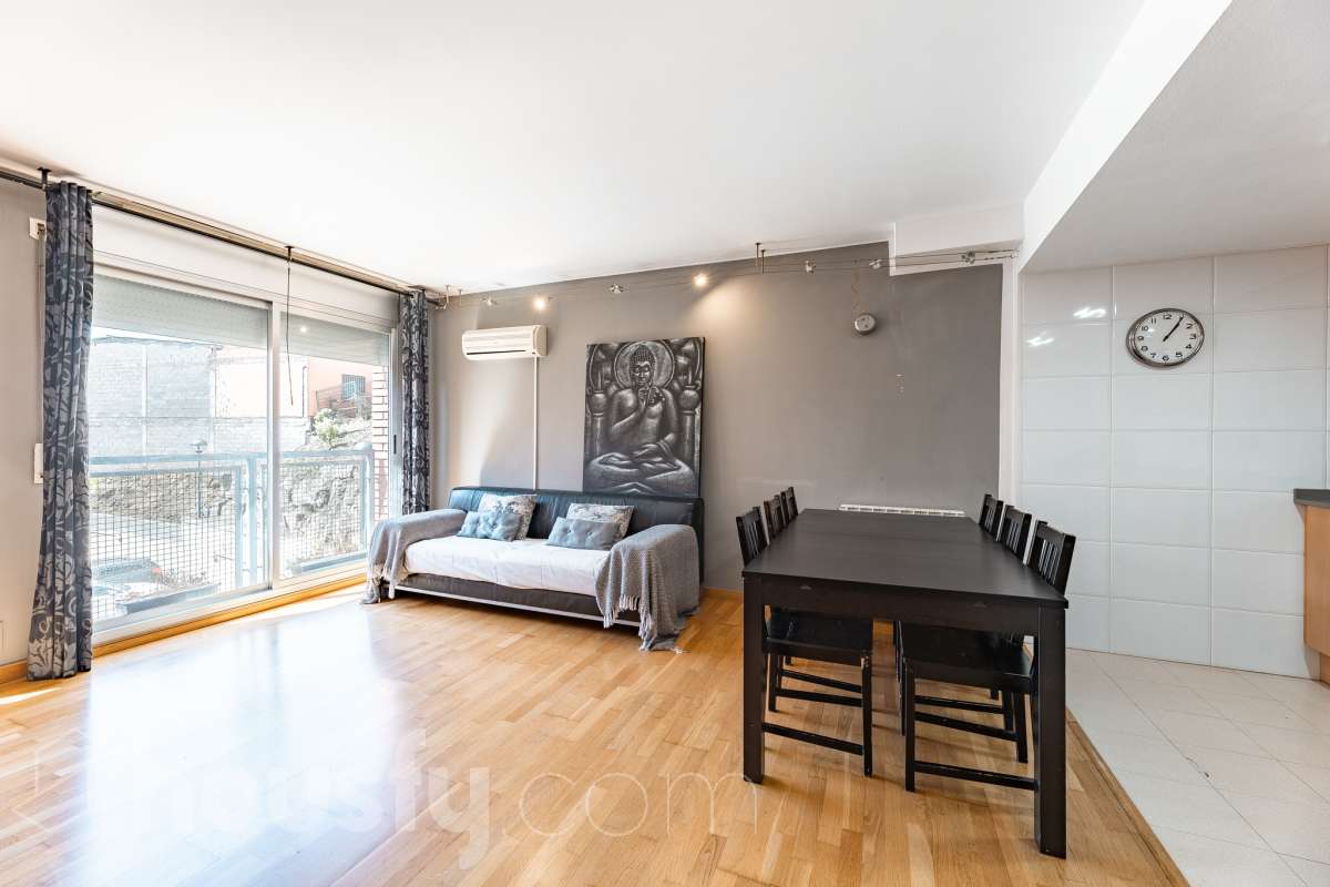 Piso en venta en CL Pirineo,  Sant Vicenç de Castellet-1