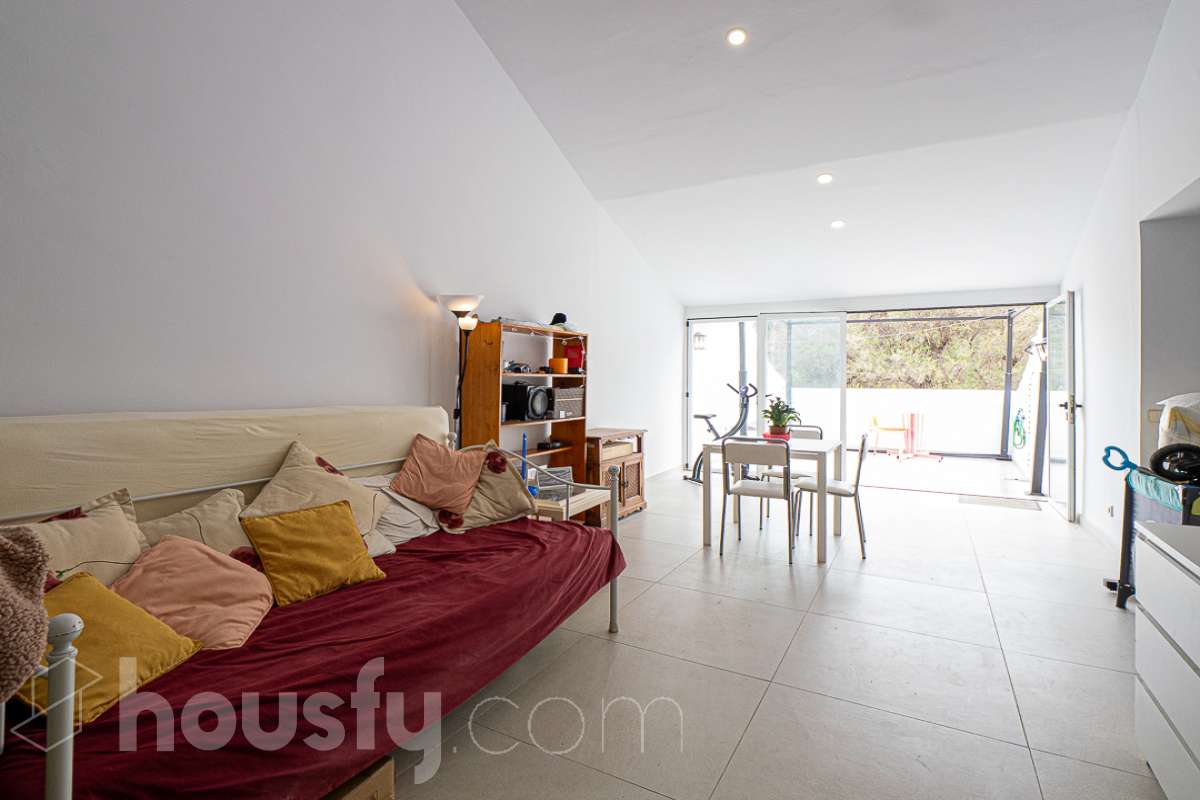 Piso en venta en Calle los Jazmines, Nueva Andalucía, Marbella-1